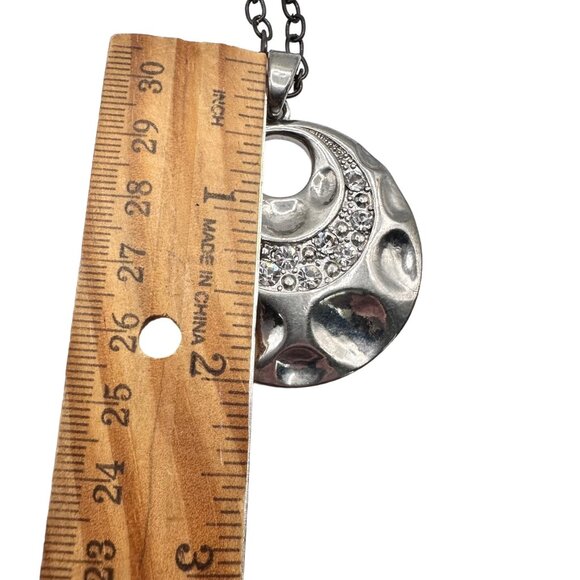 Silver Tone Statement Round Disc Pendant Necklace Sparkly Rhinestones 17" - Picture 8 of 8